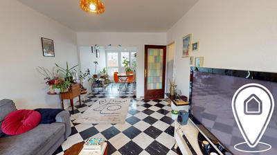 Appartement - 94 m² - 5 pièces