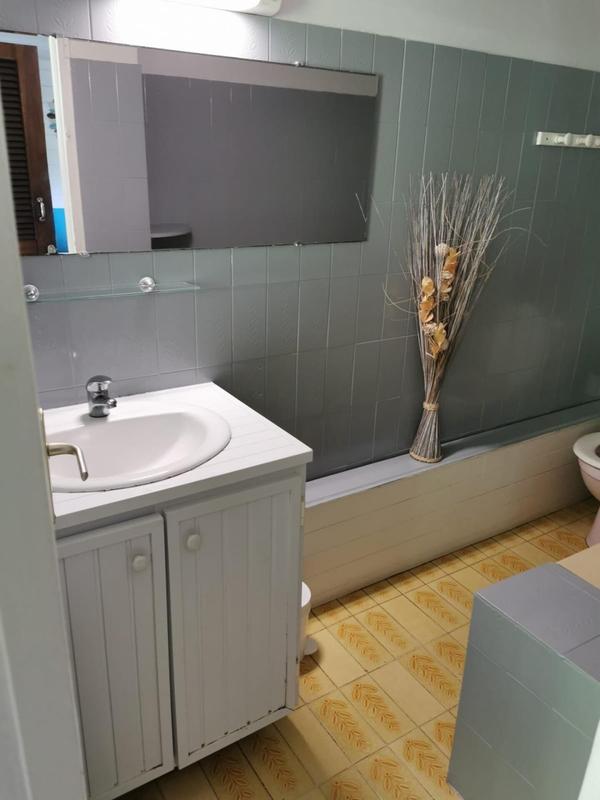 Local commercial - 700 m² - 19 pièces