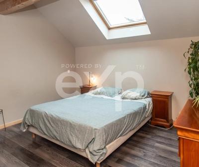 Maison traditionnelle - 144 m² - 5 pièces