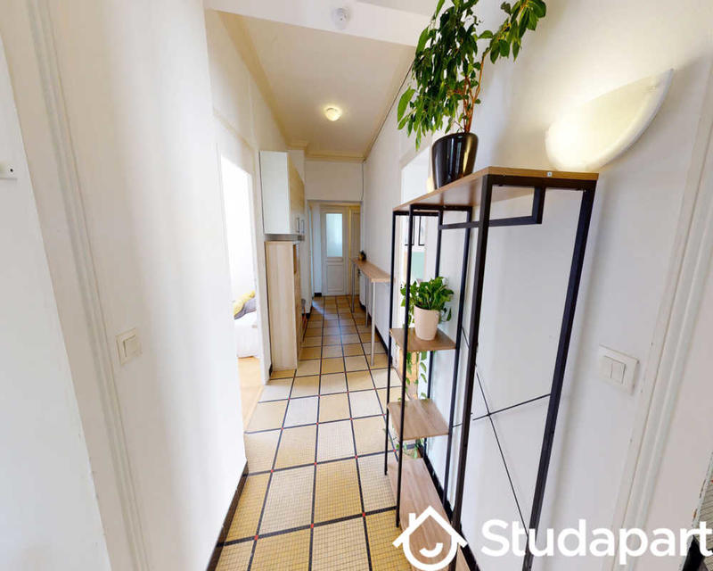 Chambre - 85 m² - 1 pièce