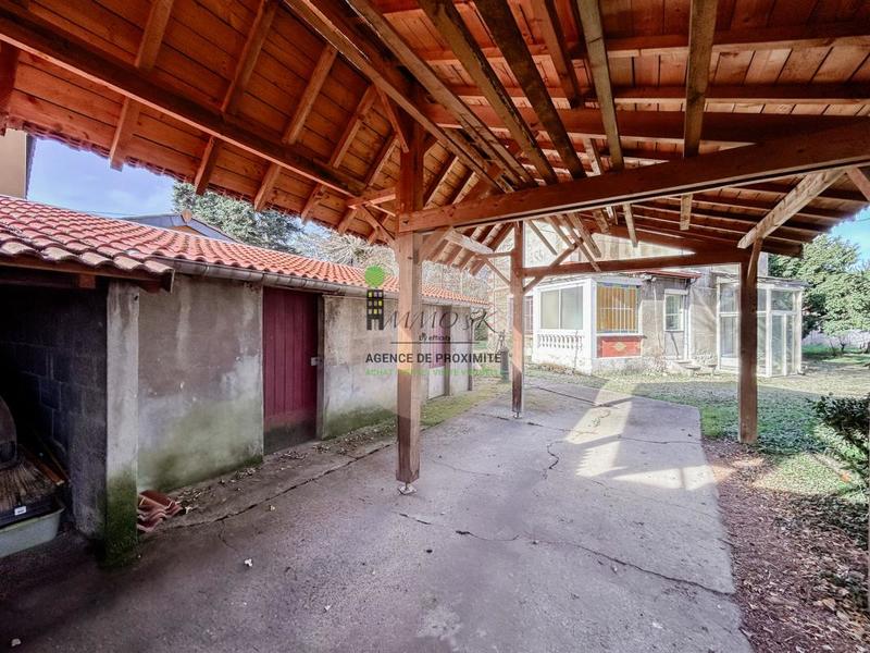 Pavillon - 150 m² - 7 pièces