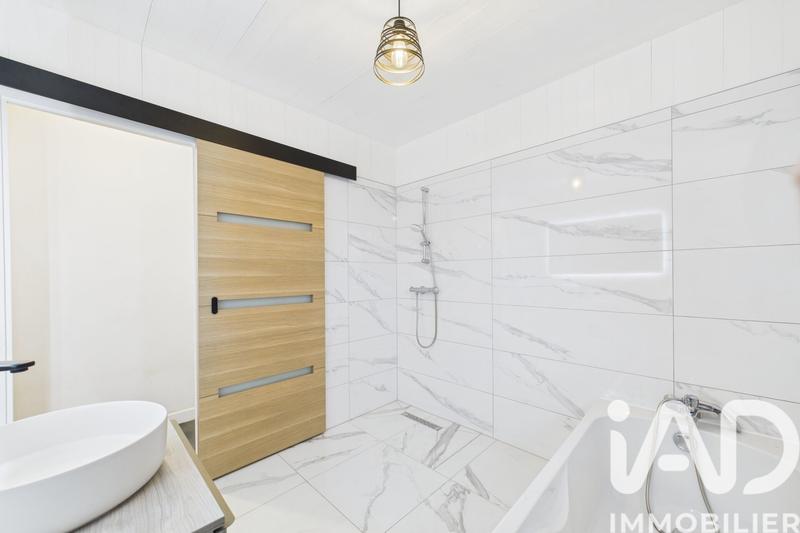 Maison - 170 m² - 5 pièces