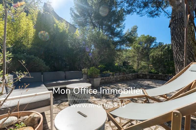 Maison - 178 m² - 7 pièces