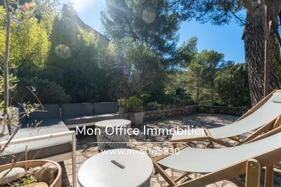 Maison - 178 m² - 7 pièces