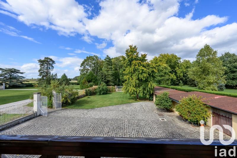 Maison - 498 m² - 13 pièces