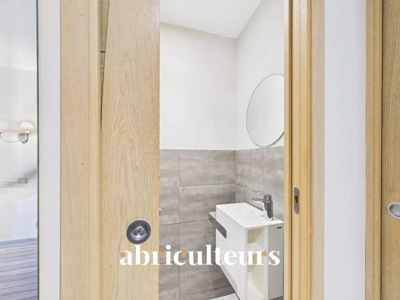 Appartement - 84 m² - 4 pièces