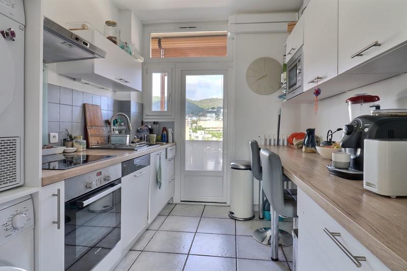 Appartement - 108 m² - 4 pièces