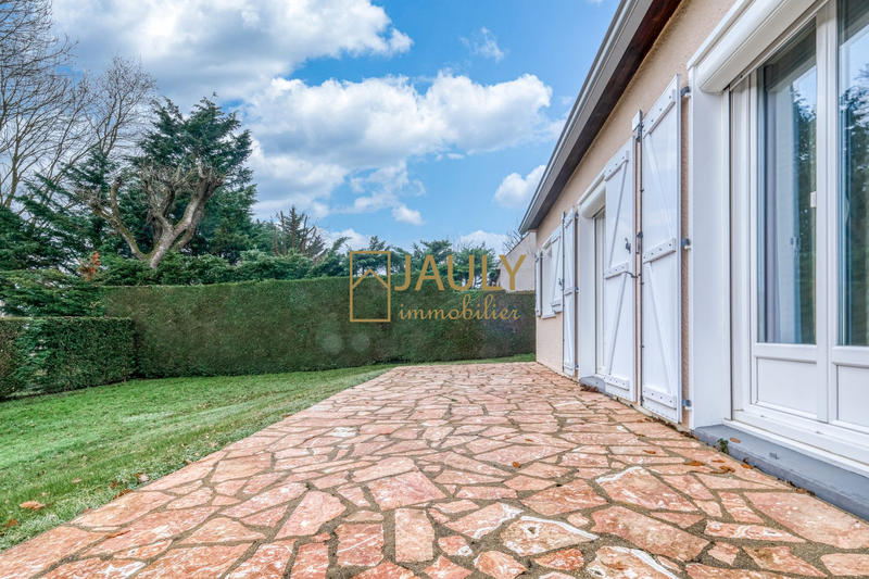 Maison - 87 m² - 4 pièces