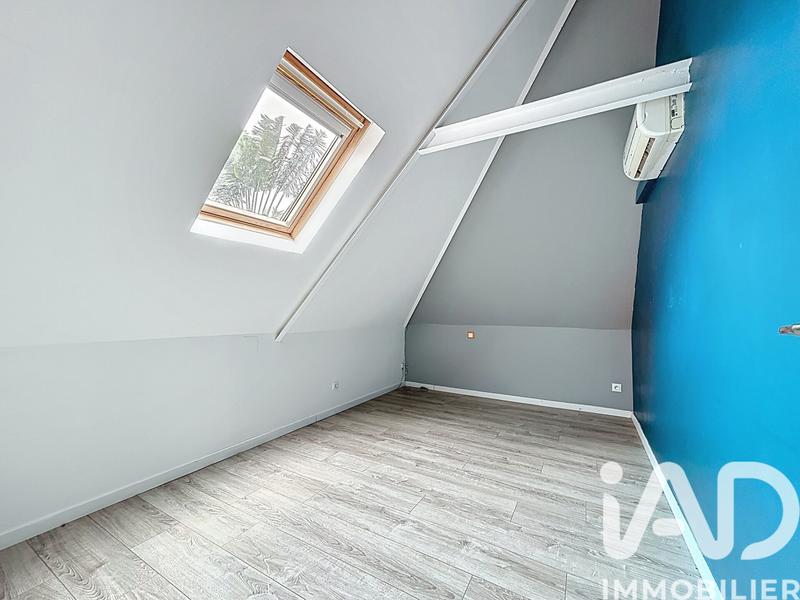 Maison - 185 m² - 7 pièces