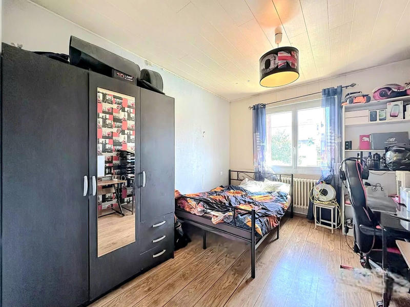 Maison - 157 m² - 7 pièces