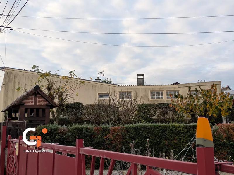 Maison - 110 m² - 5 pièces