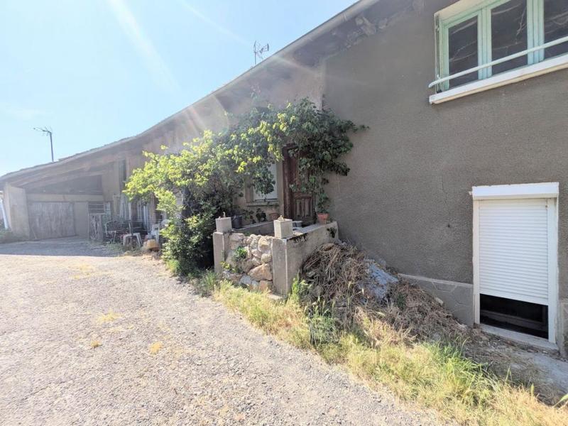 Maison de village - 90 m² - 5 pièces