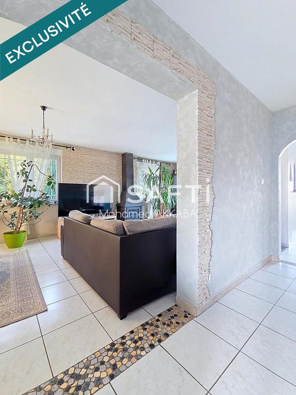 Maison - 195 m² - 6 pièces