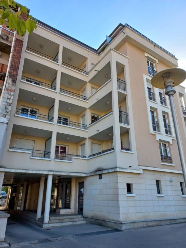 Appartement - 84 m² - 3 pièces