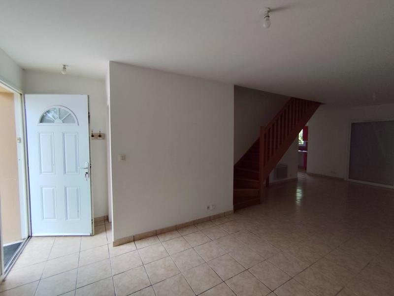 Bureau - 95 m² - 4 pièces