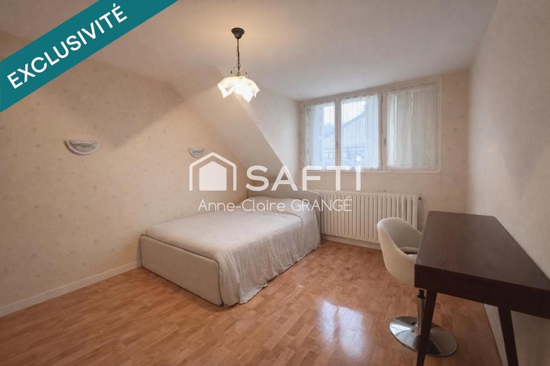 Maison - 142 m² - 7 pièces