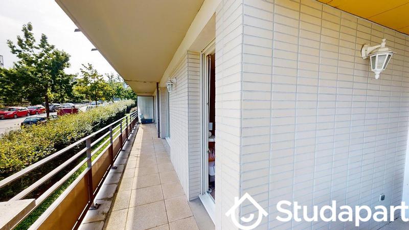 Chambre - 9 m² - 1 pièce