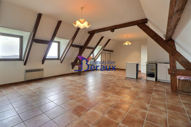 Maison - 302 m² - 10 pièces