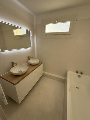 Appartement - 87 m² - 4 pièces