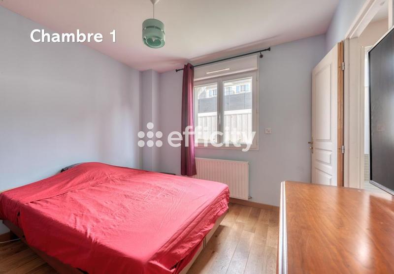 Maison - 100 m² - 5 pièces