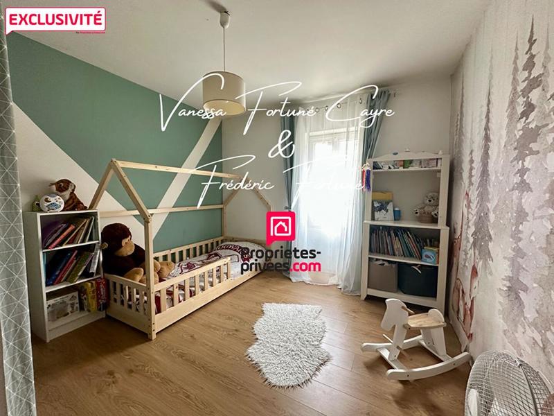 Maison - 143 m² - 5 pièces