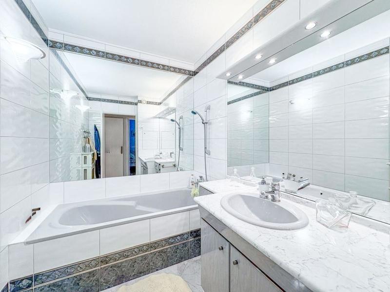 Appartement - 99 m² - 4 pièces