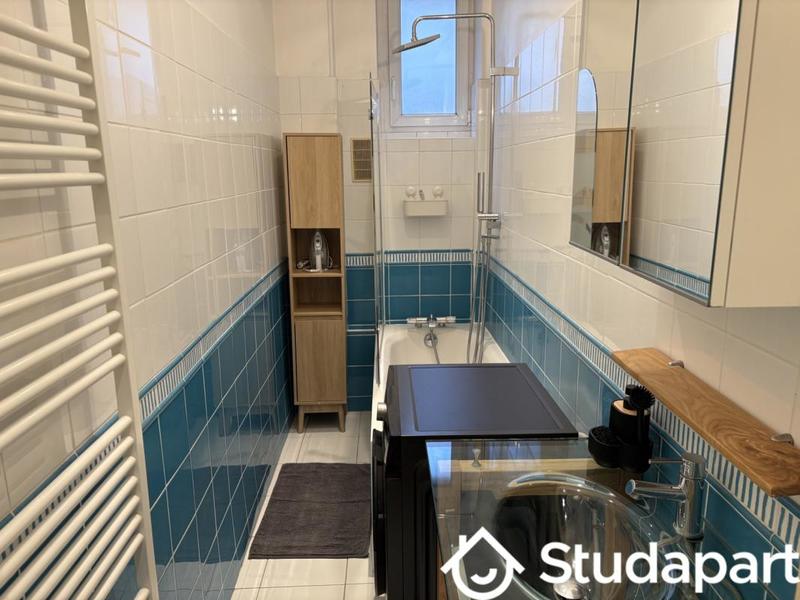 Chambre - 14 m² - 1 pièce