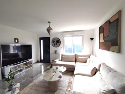 Maison - 81 m² - 4 pièces