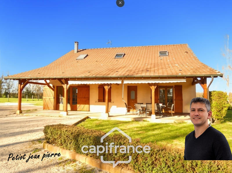 Maison - 184 m² - 8 pièces