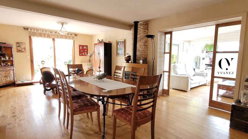 Maison - 136 m² - 7 pièces