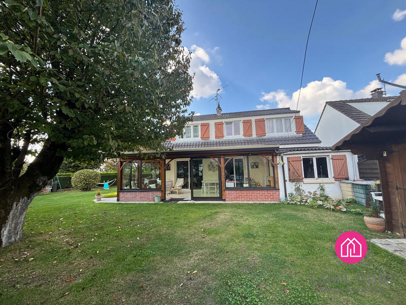 Maison - 125 m² - 8 pièces