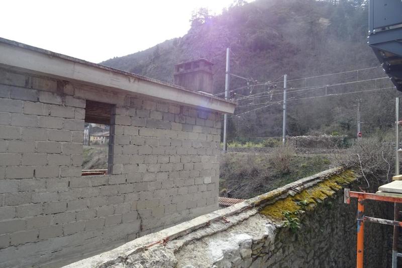 Appartement - 93 m² - 4 pièces