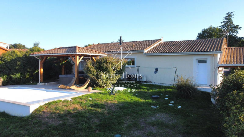 Maison - 114 m² - 5 pièces