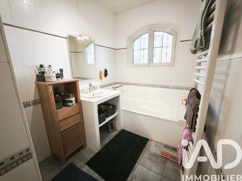 Maison - 158 m² - 5 pièces