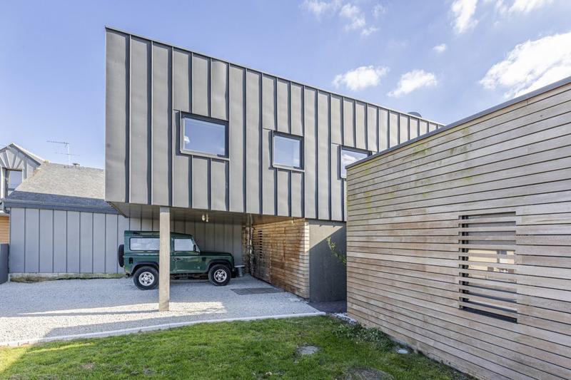 Maison contemporaine - 147 m² - 5 pièces