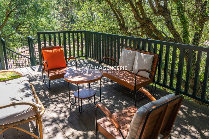 Maison - 161 m² - 5 pièces