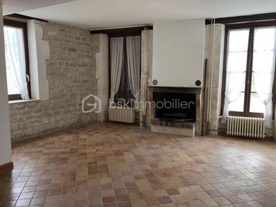 Maison - 187 m² - 9 pièces