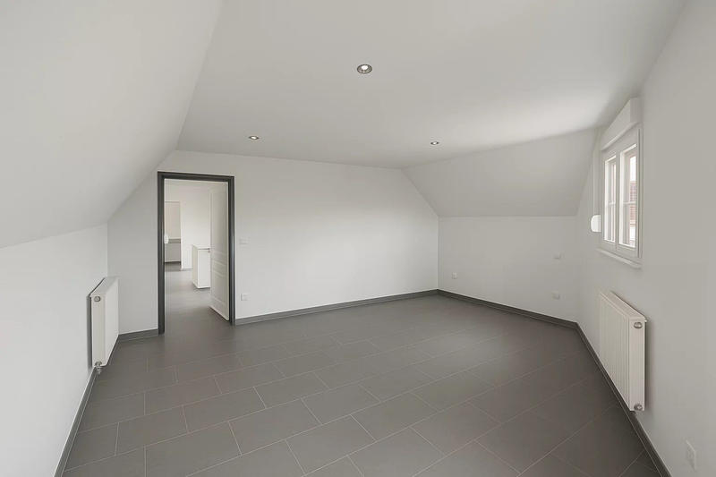 Duplex - 147 m² - 5 pièces