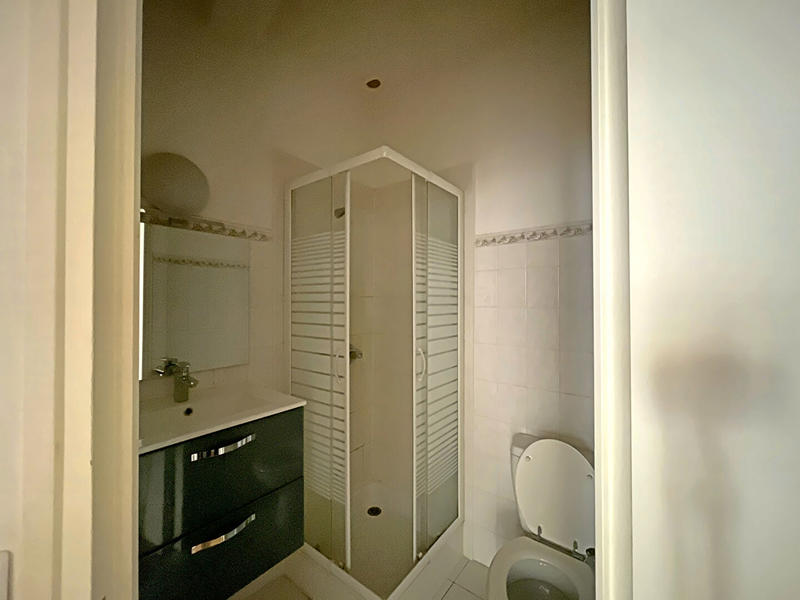 Immeuble - 7 pièces