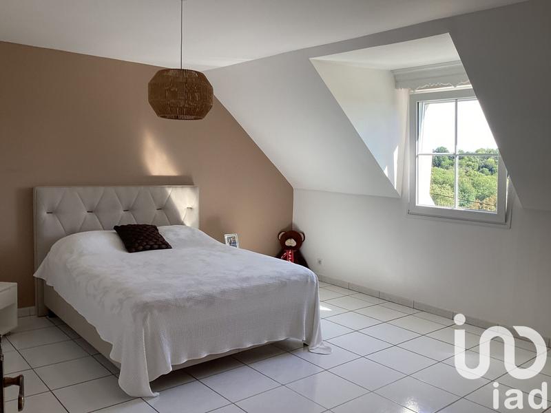 Maison - 182 m² - 10 pièces