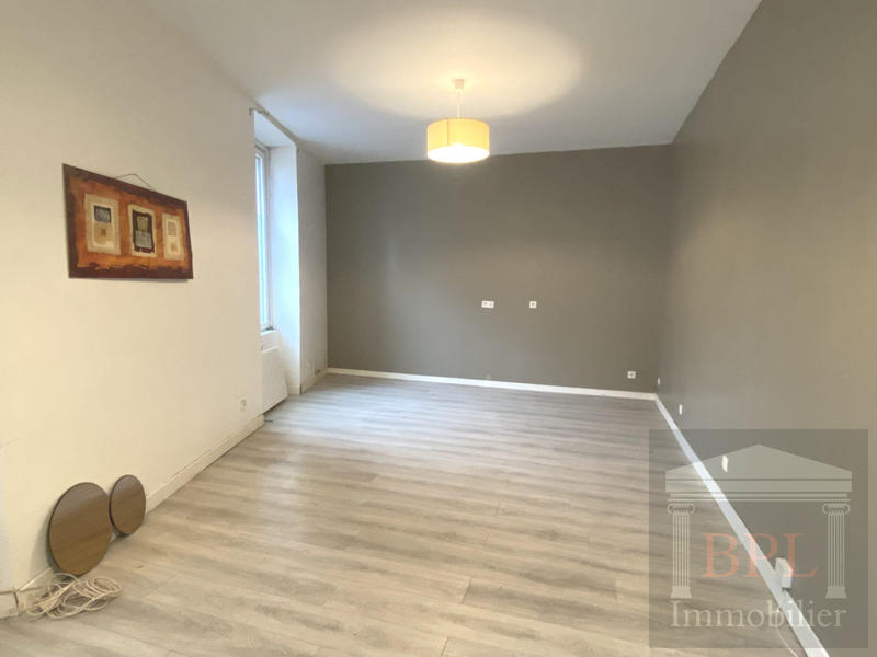 Appartement - 72 m² - 3 pièces