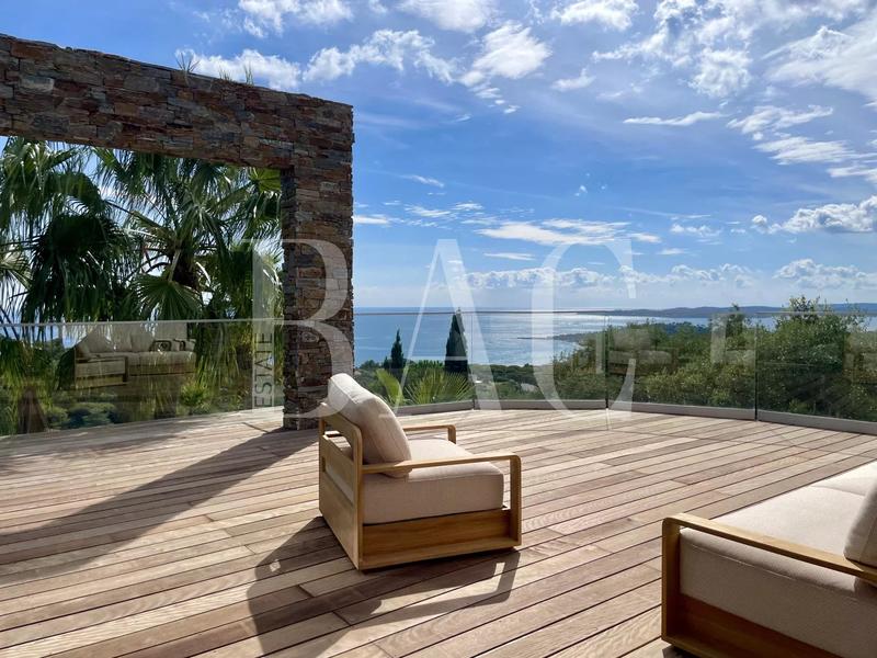 Villa - 400 m² - 11 pièces