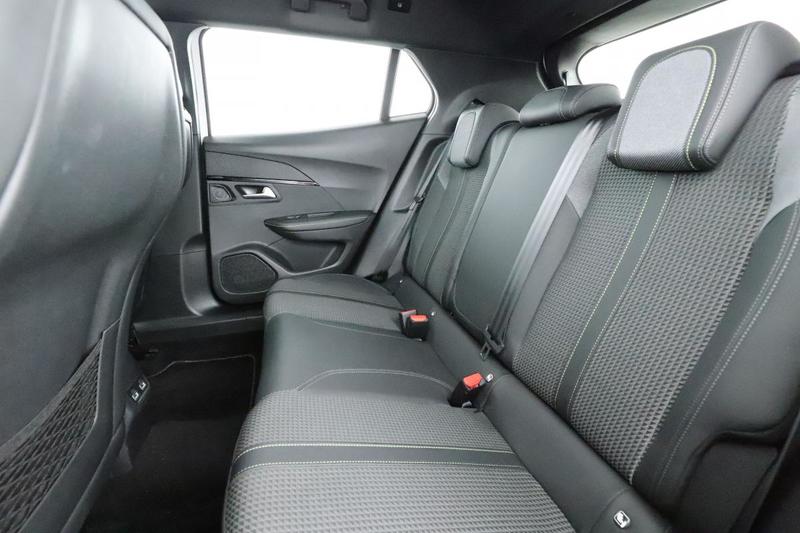 Peugeot 2008 1.5 Blue-HDi Gt Line Eat8 131 ch