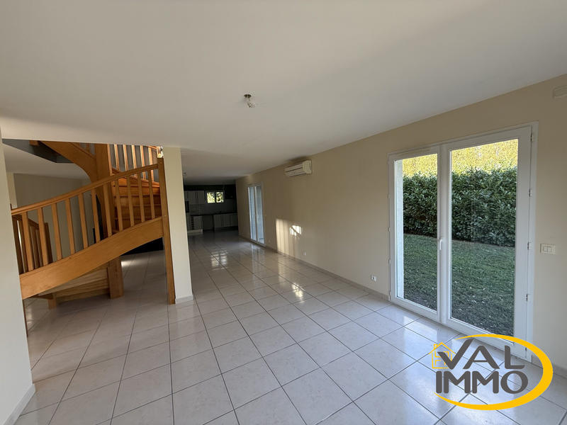 Maison - 140 m² - 6 pièces