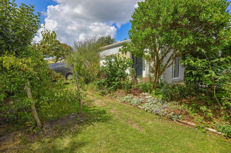 Maison - 104 m² - 4 pièces