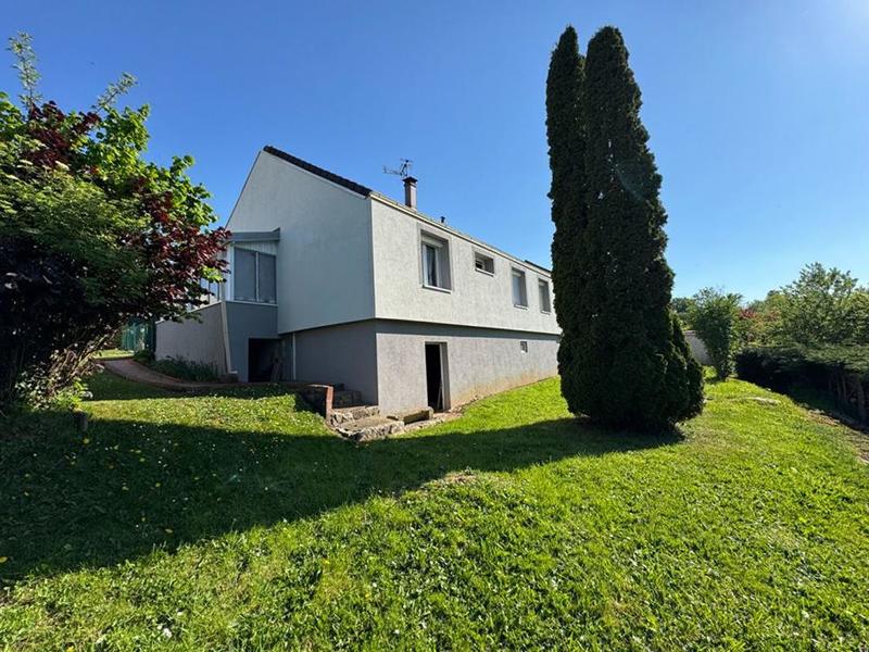 Maison - 108 m² - 6 pièces