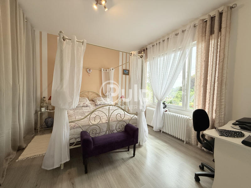 Pavillon - 100 m² - 3 pièces