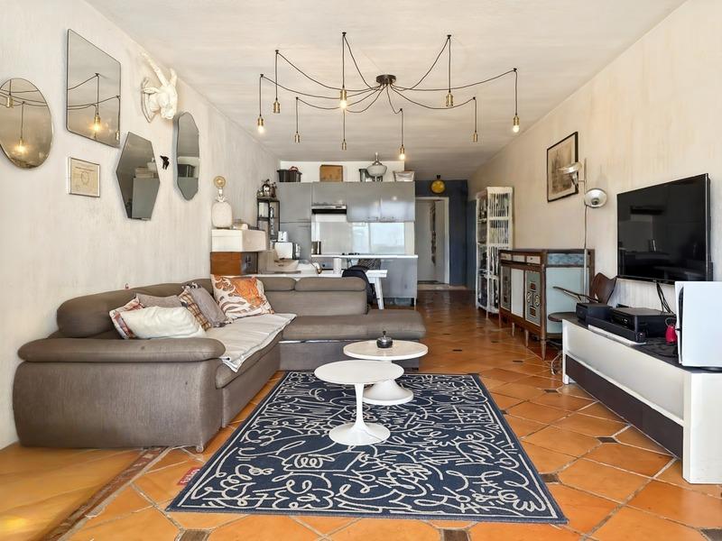 Appartement - 70 m² - 3 pièces