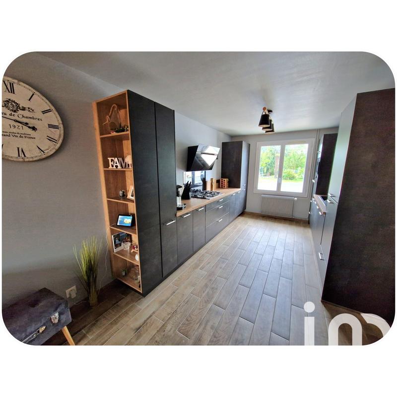 Maison - 142 m² - 8 pièces