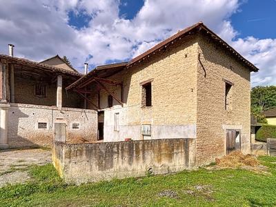 Maison - 290 m² - 1 pièce